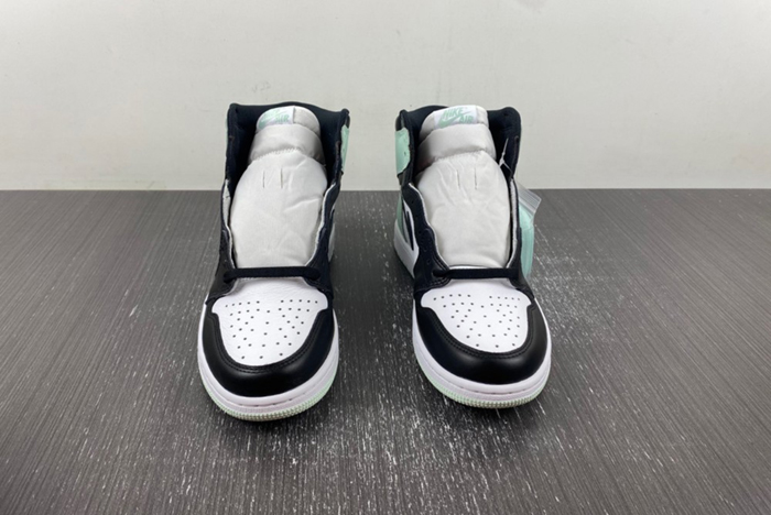 Jordan 1 Retro High Igloo Men