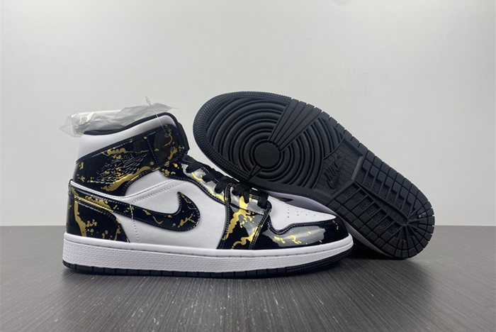 AIR JORDAN 1 Mid Island Green 554724-132