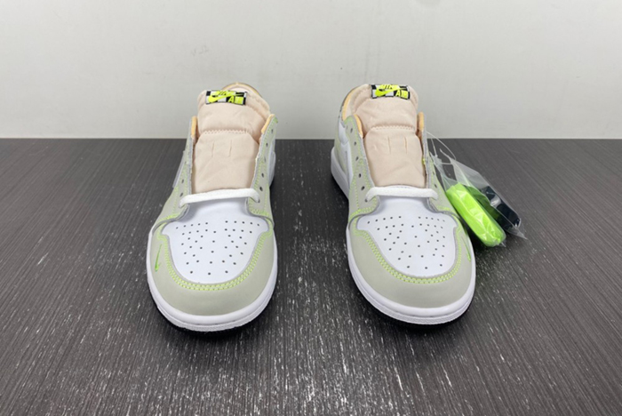 Jordan 1 Retro Low White Ghost Green Black Men