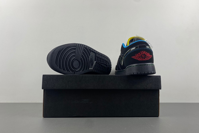 Air Jordan 1 Phat Low