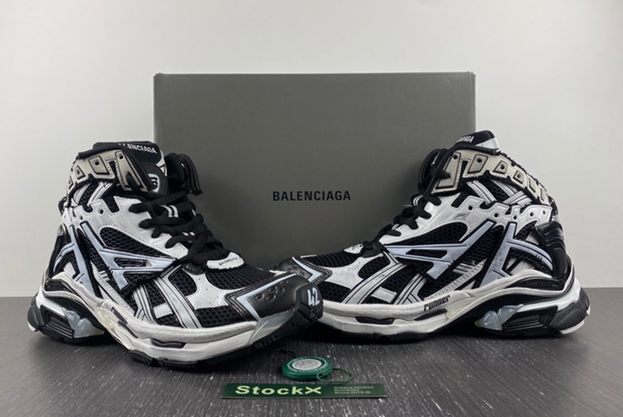 Balenciaga 7.0 Runner High