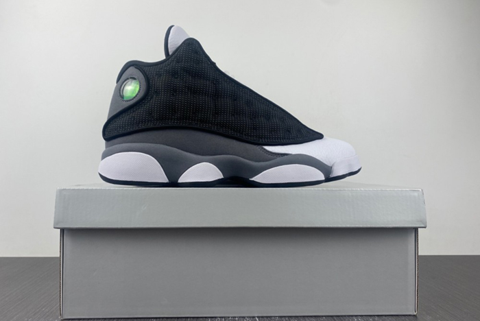 Air Jordan 13 “Black Flint”  DJ5982-060