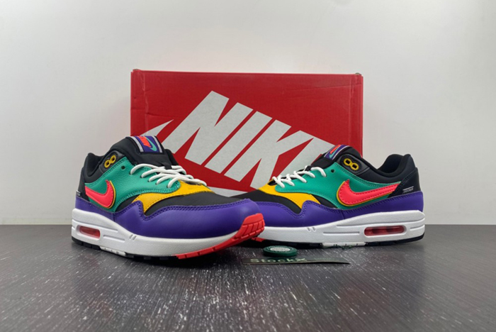 Nike Air Max 1 Windbreaker Men