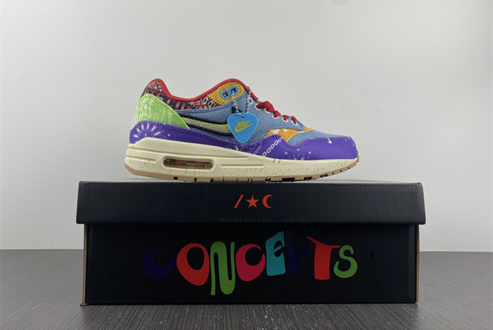Concepts x Nike Air Max 1 "Far Out"  DN1803-500