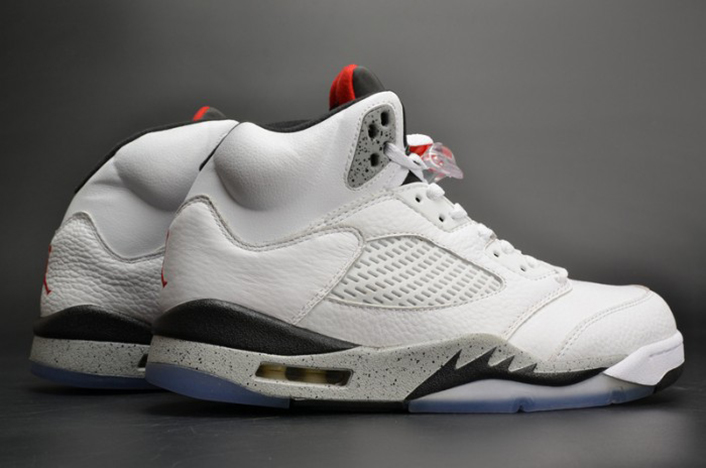 AIR JORDAN 5 RETRO "WHITE CEMENT" mens 136027-104