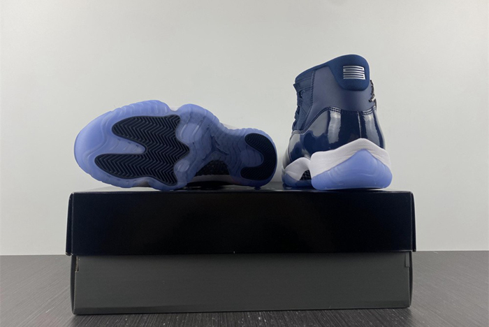 Air Jordan 11 AJ11 378037-441