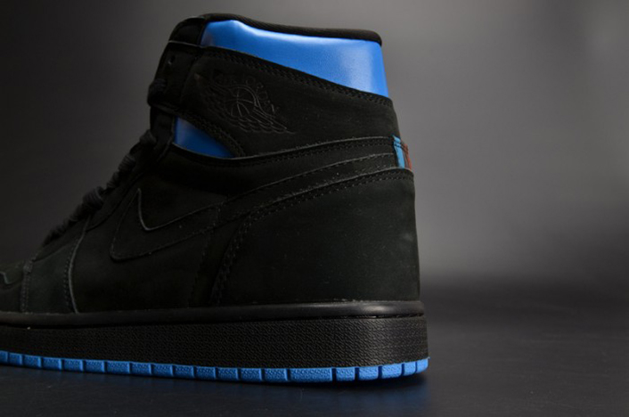Air Jordan 1 Retro High OG "Quai 54" Black/Italy Blue-University Red mens AH1040-054