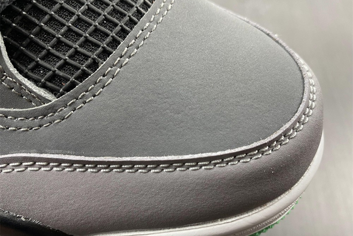 Air Jordan 4 Retro Green Glow 308497-033