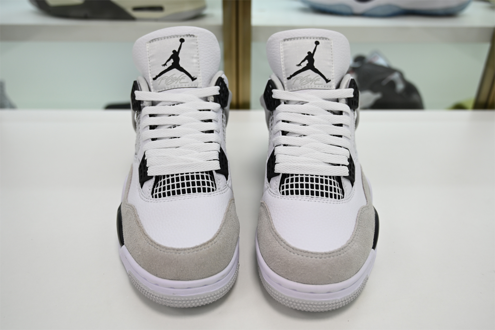 Jordan 4 Retro Military Black - DH6927-111