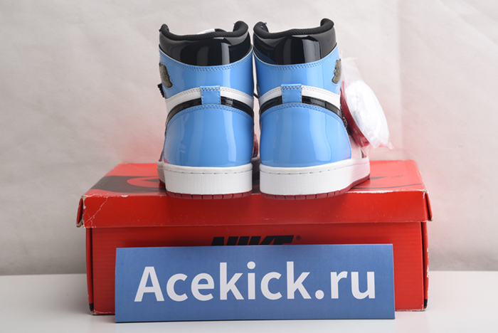JORDAN 1 RETRO HIGH FEARLESS UNC CHICAGO - CK5666-100
