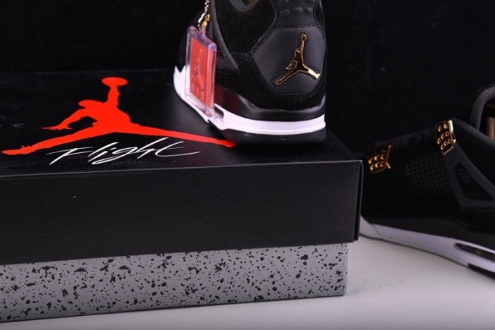 Air Jordan 4