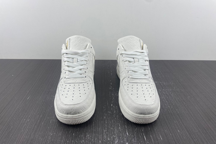 Nike Air Force 1 AF & L**V