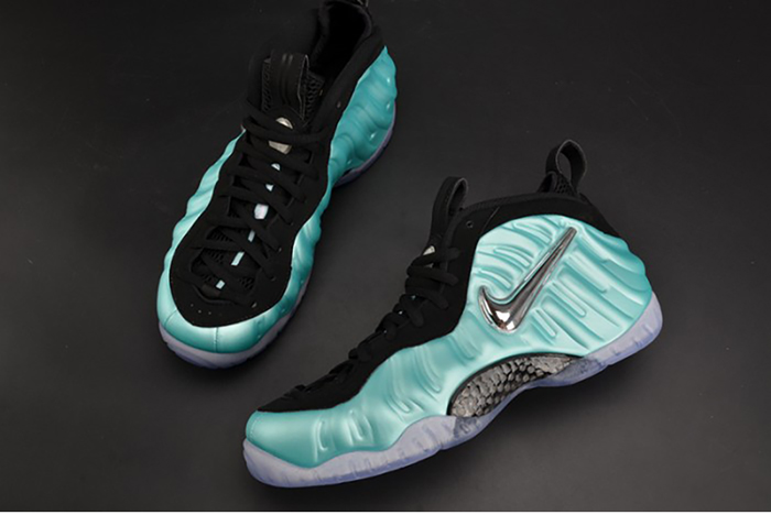 Nike Air Foamposite Pro "Island Green" Metallic Platinum mens 624041-303