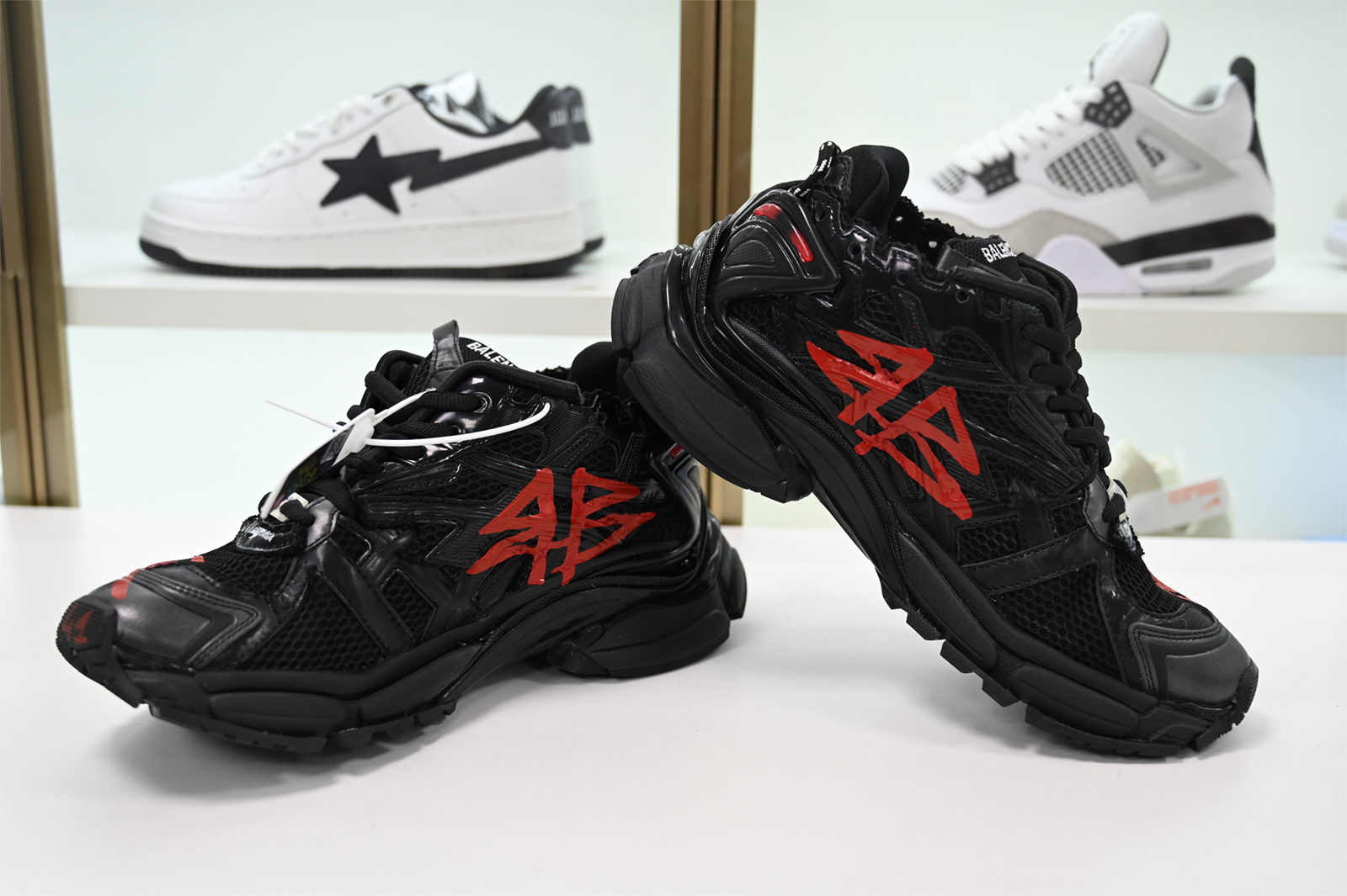 BALENCIAGA -Runner 7.0 677403 W3RB1 0102