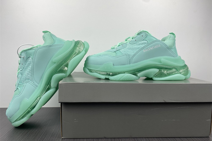 Balenciaga Triple S Black Sneaker 541624 W2GA1 4500