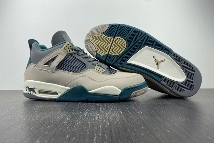 Air Jordan 4 SECRAFT DV3742-021-2