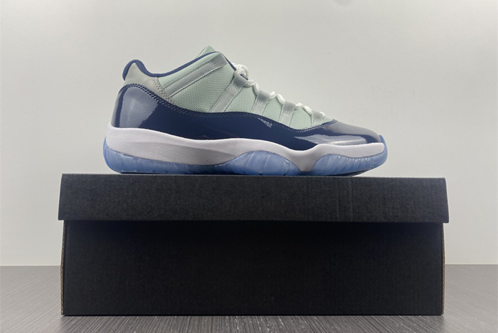 Air Jordan 11 Low AJ11  528895-007