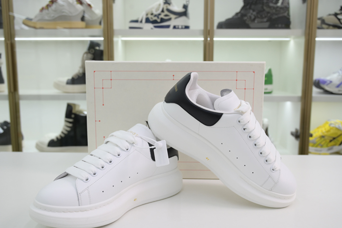 ALEXANDER MCQUEEN SOLE SNEAKERS 462214-WHGP7-9374-LEATHER BLACK