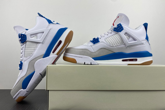 Nike SB x Air Jordan 4 Blue DR5415-104