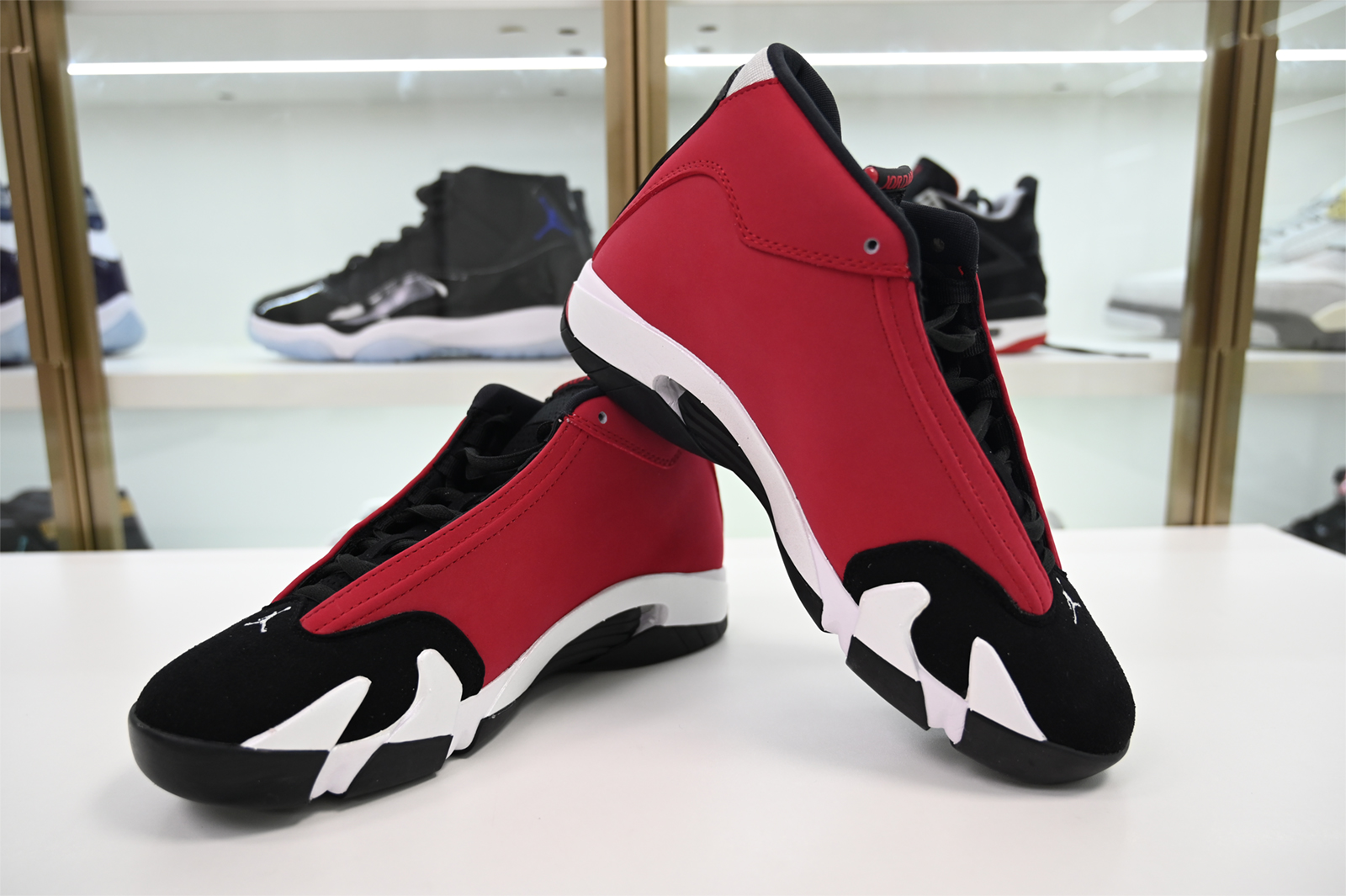 Jordan 14 Retro Gym Red Toro Men