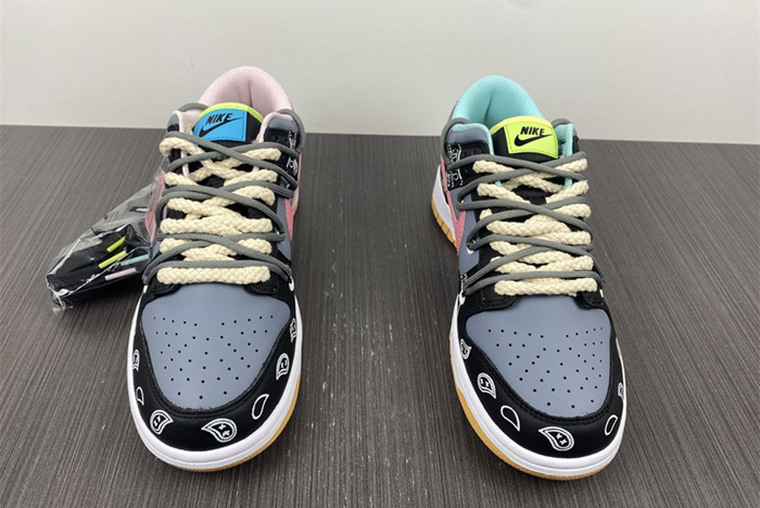 Nike Dunk Low SE FREE DH0952-001