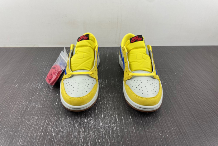 Travis Scott x Air Jordan 1 Low OG 