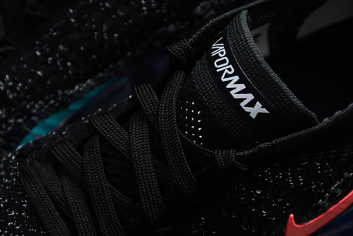 Nike Mens Air VaporMax Flyknit 2.0 Hot Punch 942842-003