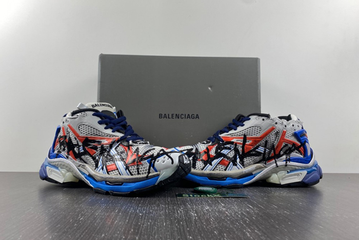Balenciaga Runner Sneaker 