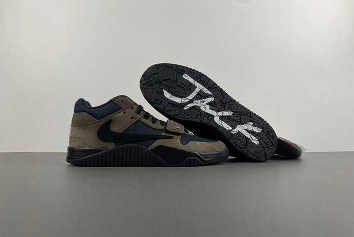 Travis Scott x Air Jordan 1 Low BROWN FZ8117-204