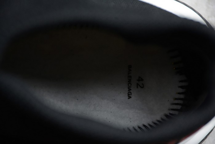 BALENCIAGA SPEED STRETCH-KNIT W05G0-1688