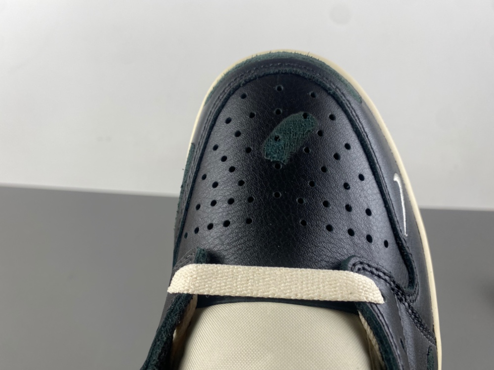 Jordan 1 Retro Low OG Nigel Sylvester Better With Time IB8958-001