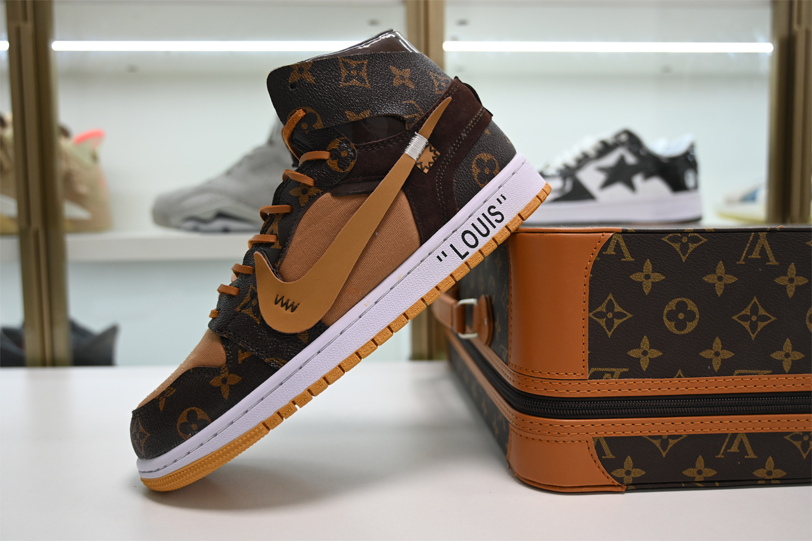 Louis V x Off-White x Air Jordan 1 Customs MENS AQ0818-158
