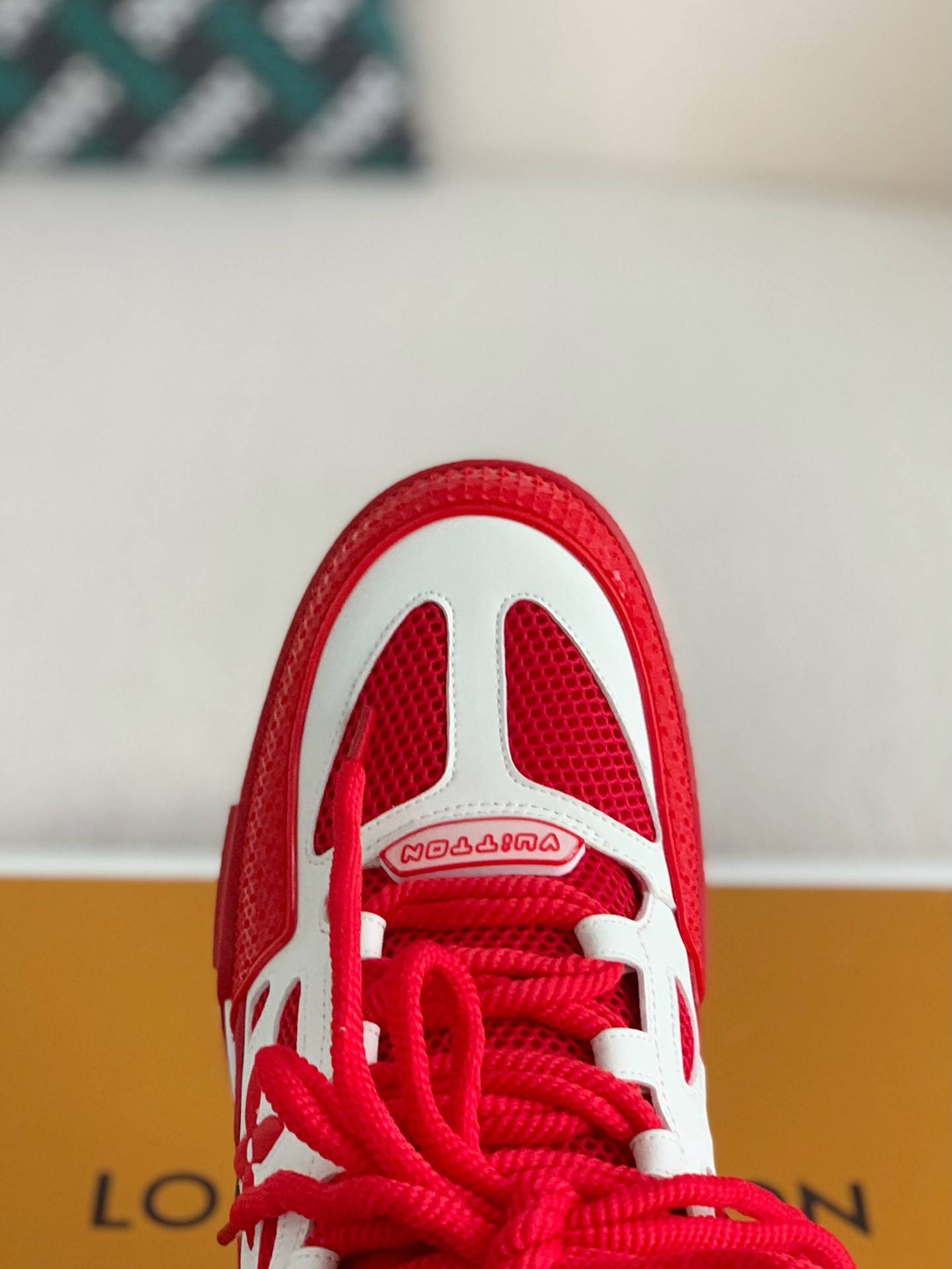 L*V  RUNNER TATIC  Sneakers