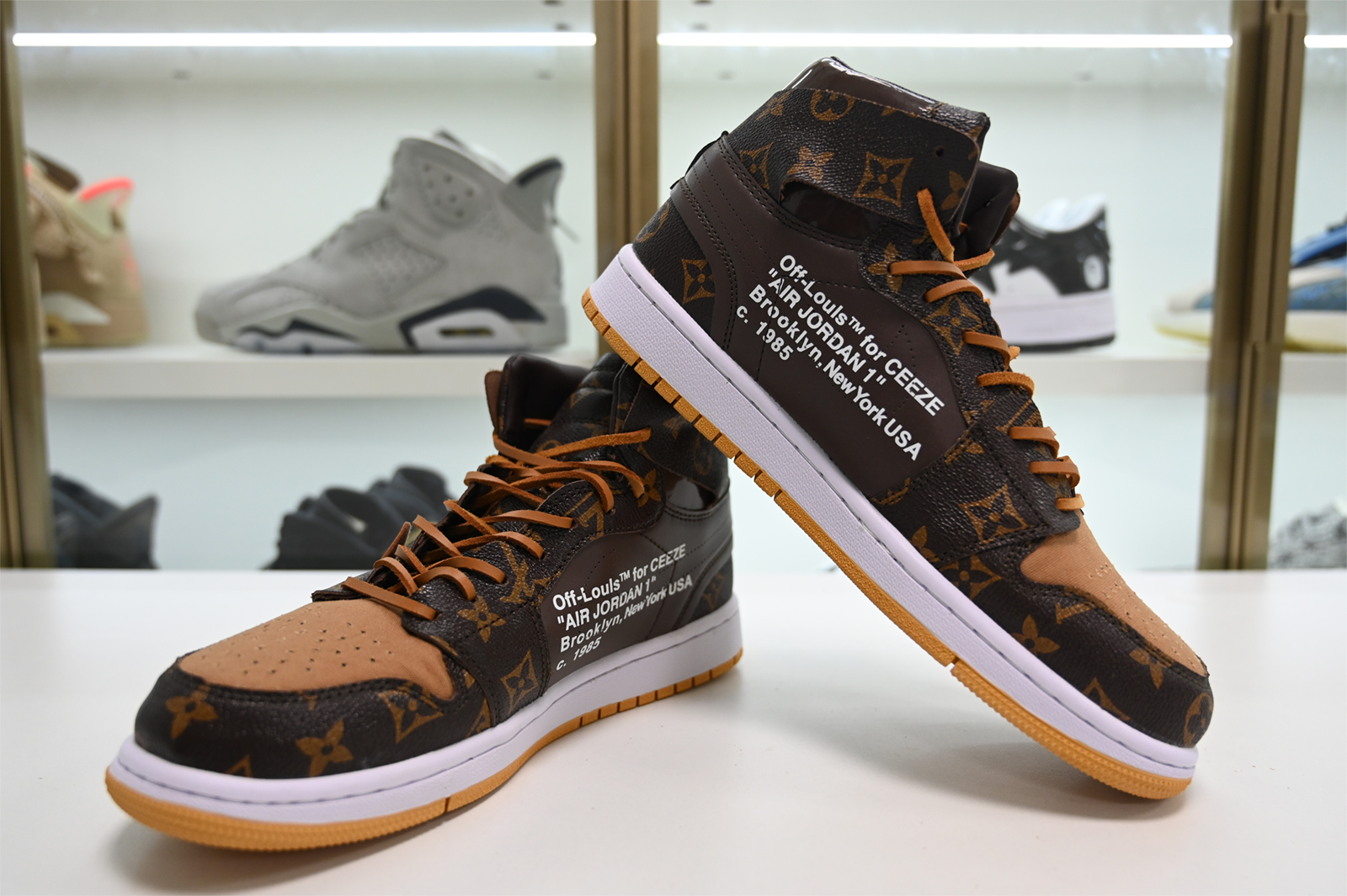 Louis V x Off-White x Air Jordan 1 Customs MENS AQ0818-158