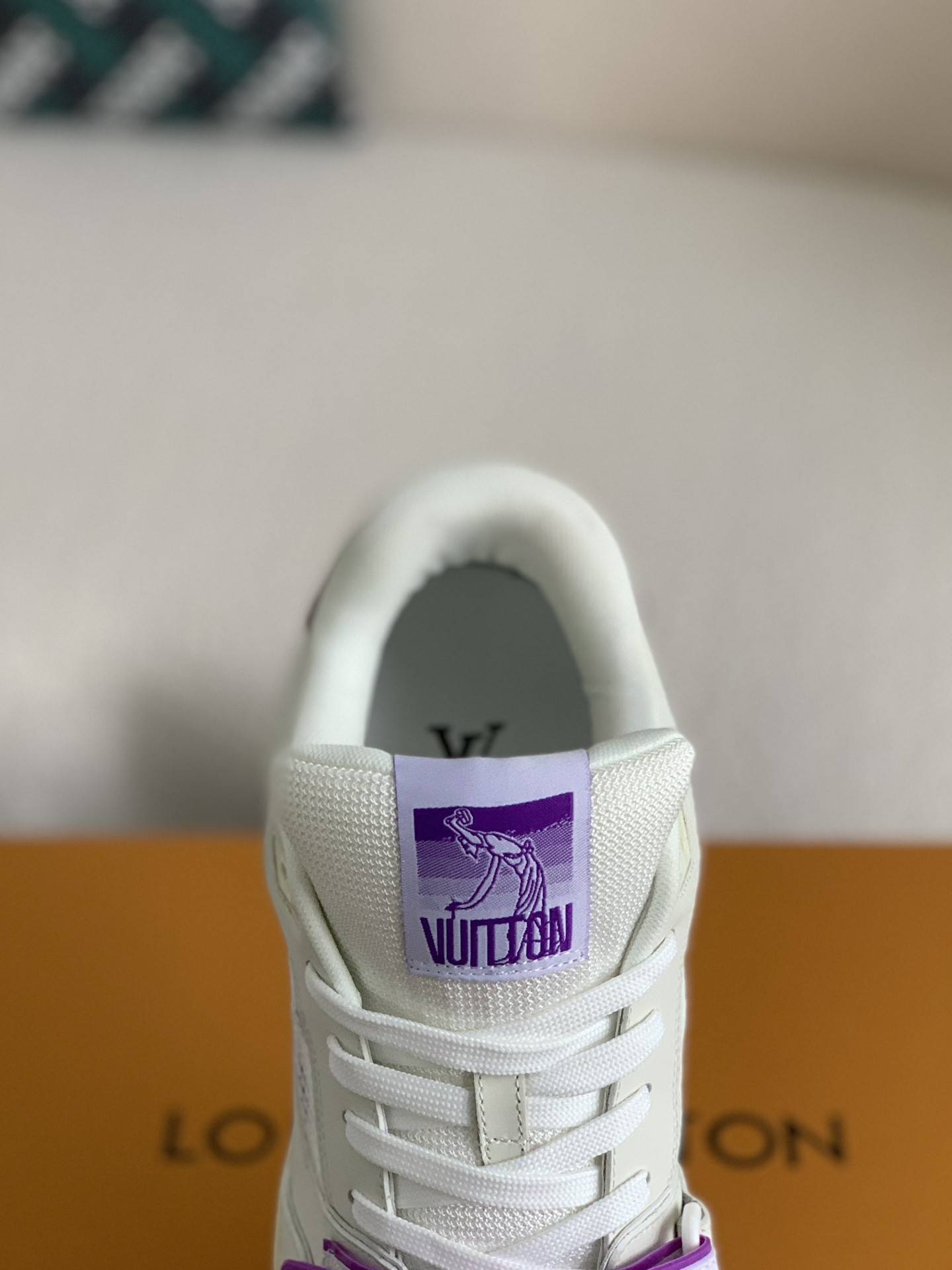 L*V TRAINER 1A98UX Sneakers Fall/Winter