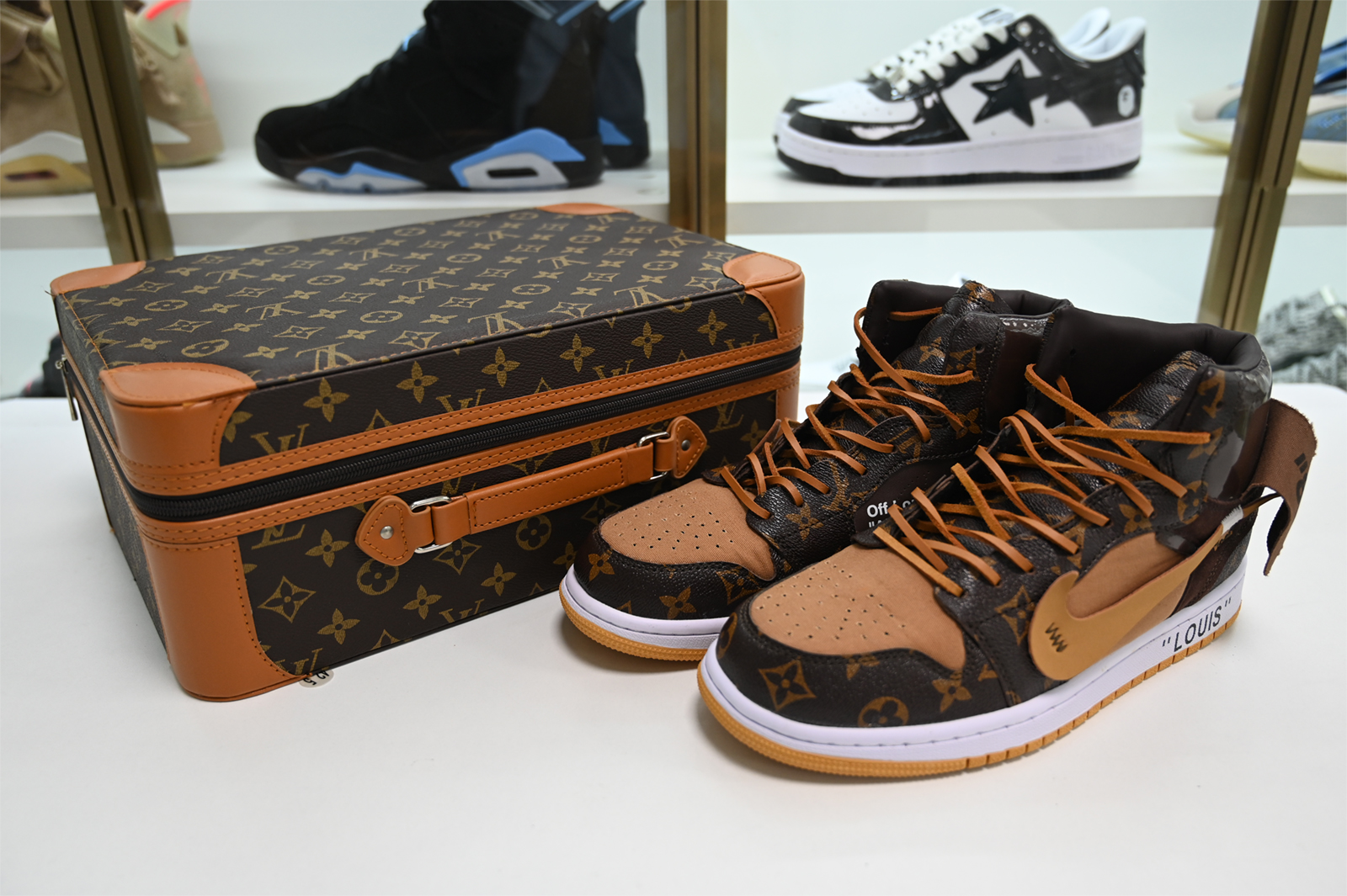 Louis V x Off-White x Air Jordan 1 Customs MENS AQ0818-158