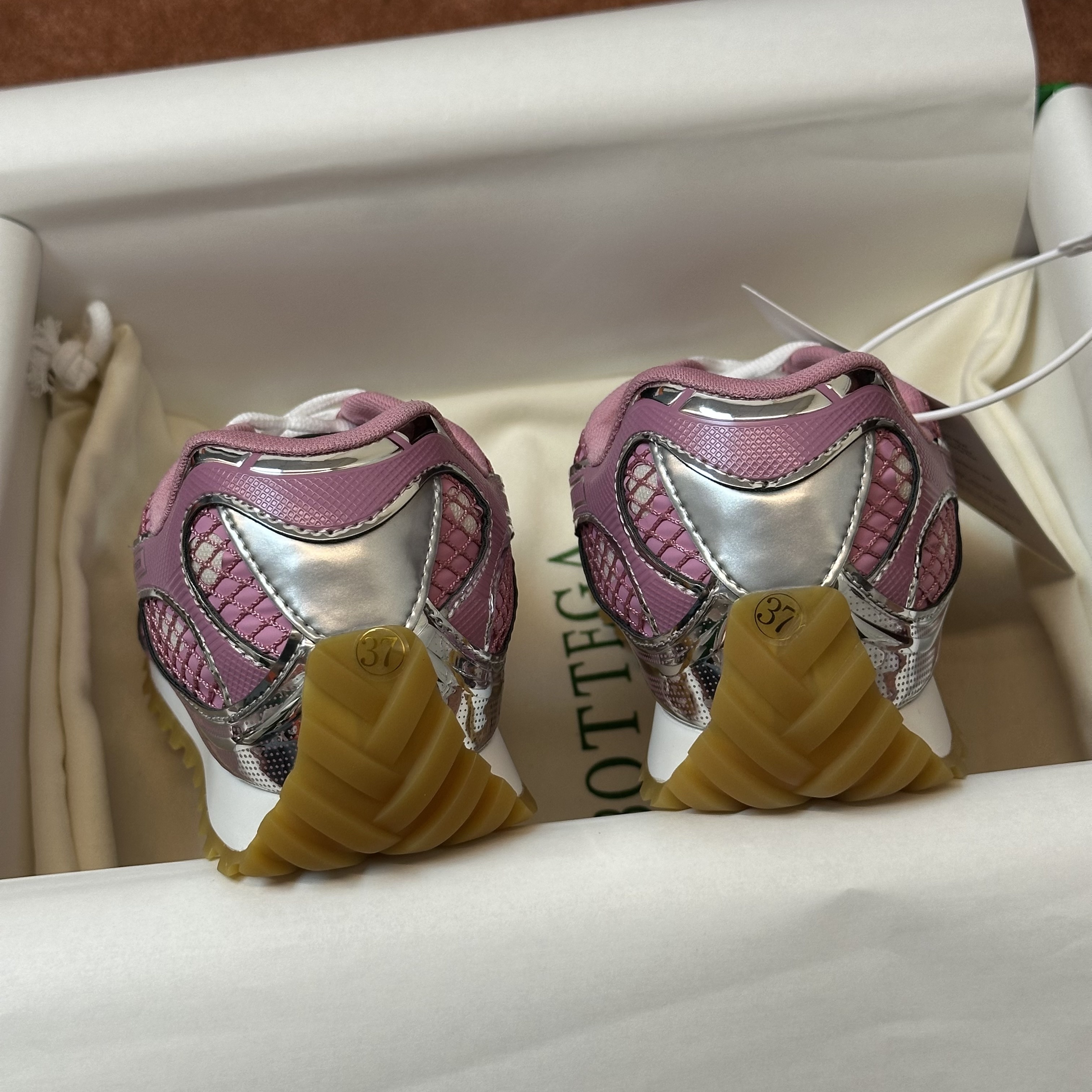 Bottega Veneta BV Orbit