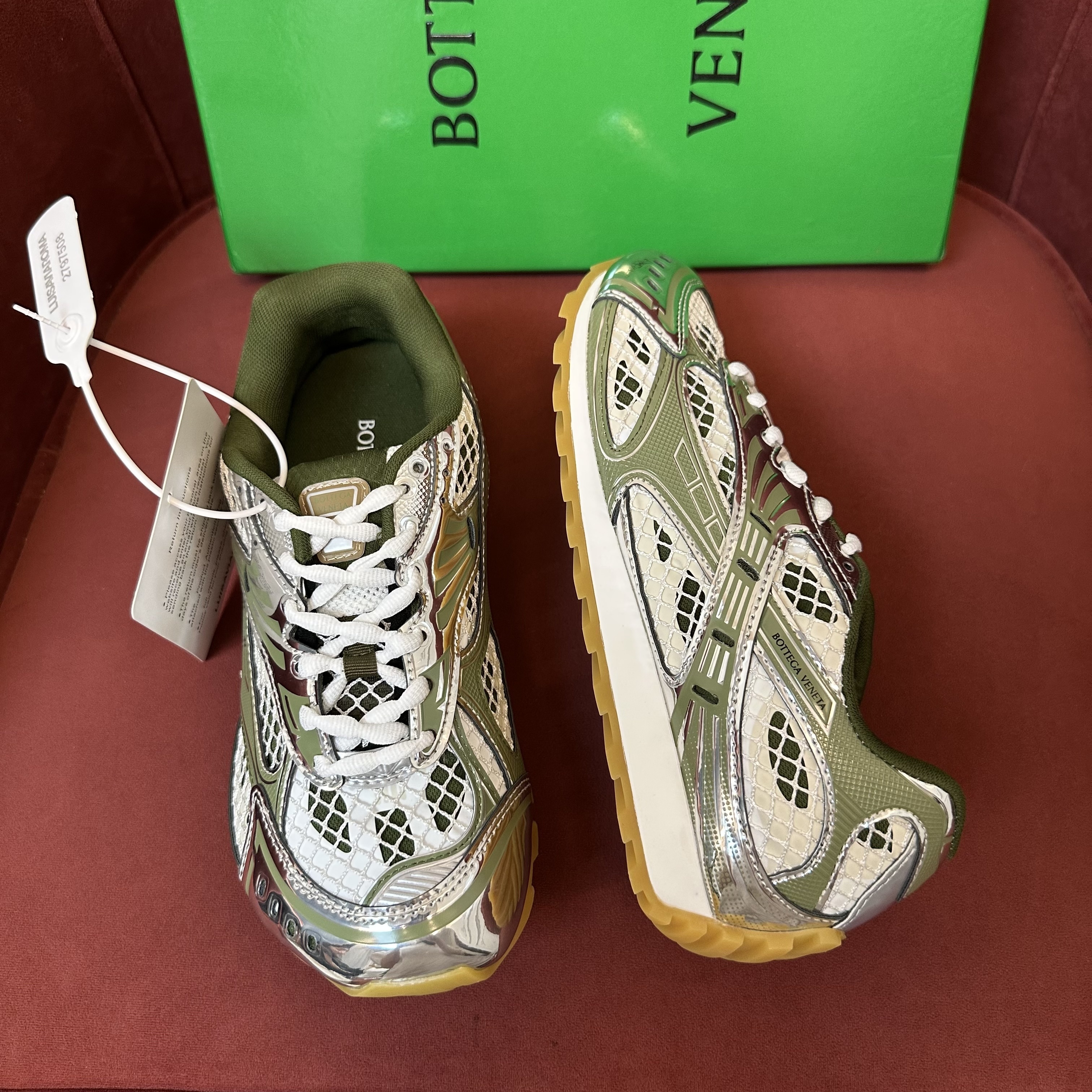 Bottega Veneta BV Orbit