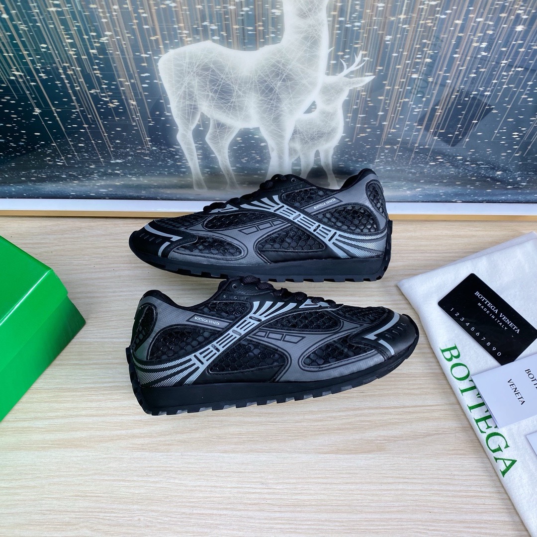 Bottega Veneta BV Orbit