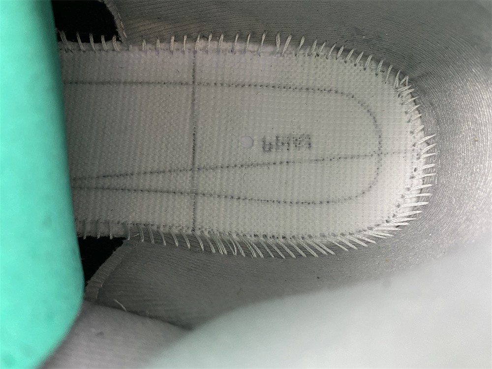 Air Jordan 3 “Pine Green” CT8532-030