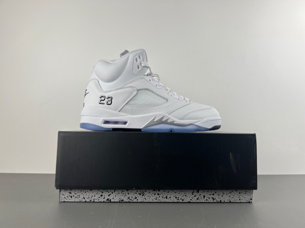 Jordan 5 Retro White Metallic (2026) - HQ7978-103
