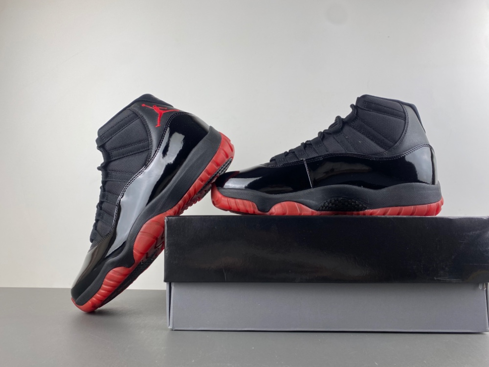 Air Jordan 11  378037-326