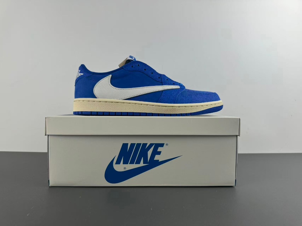 Travis Scott x Air Jordan 1 Low DM7866-400