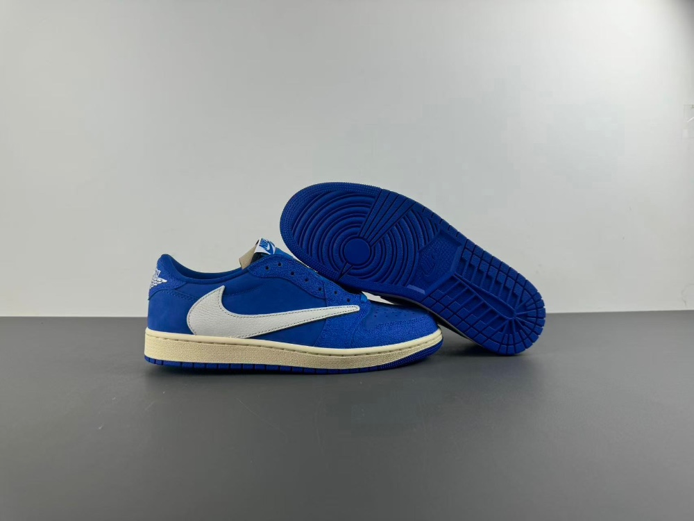 Travis Scott x Air Jordan 1 Low DM7866-400