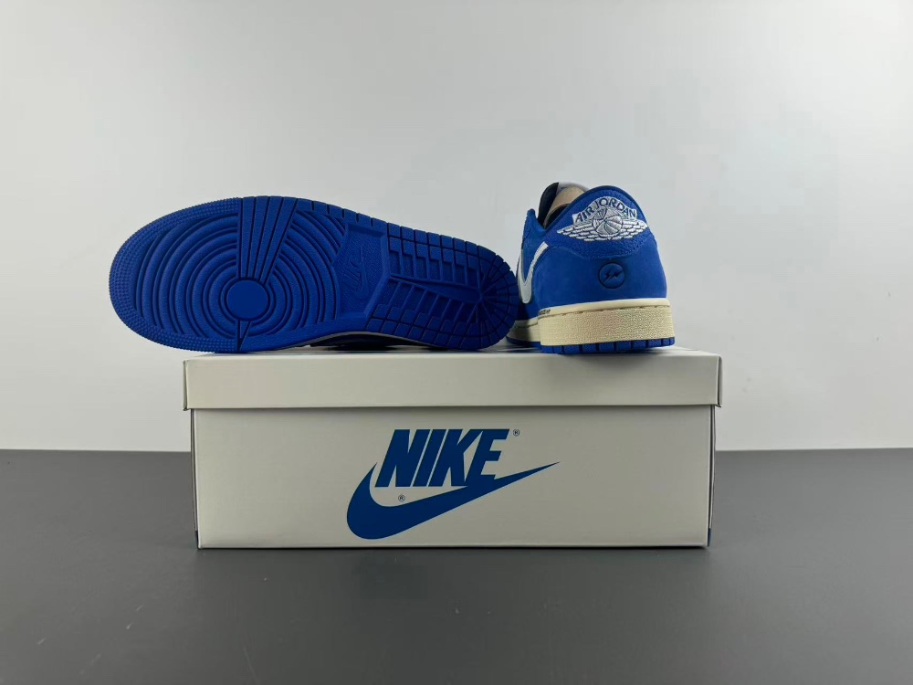 Travis Scott x Air Jordan 1 Low DM7866-400