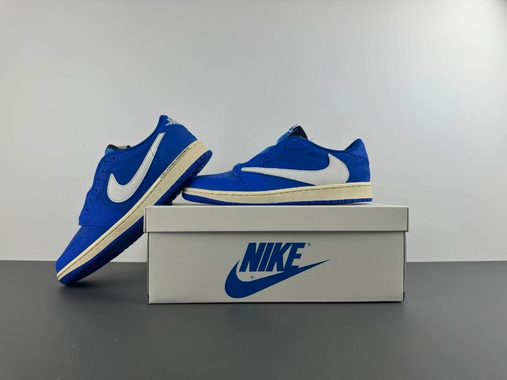 Travis Scott x Air Jordan 1 Low DM7866-400