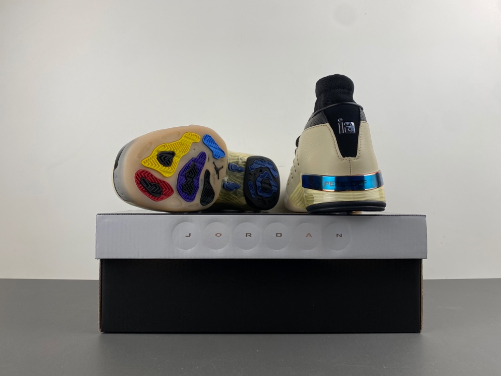 Jordan 17 Retro Low SP Infinite Archives  IH0177-200