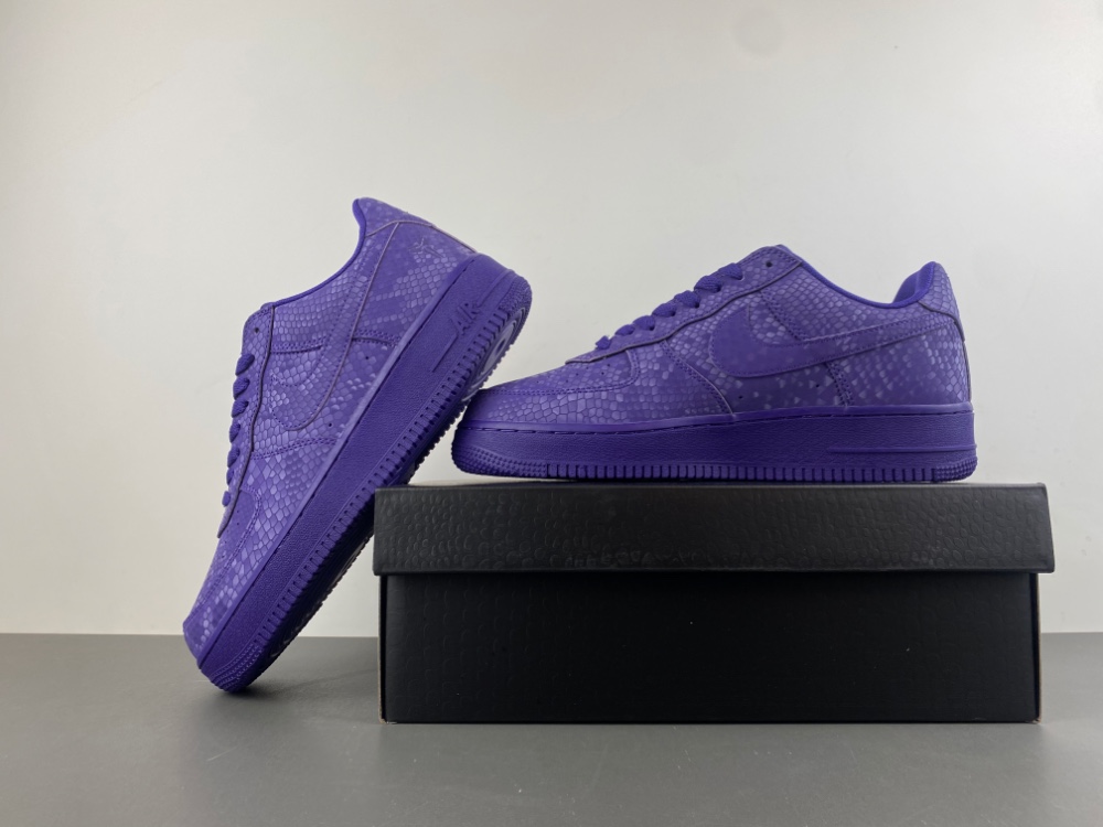 Kobe Bryant x Nike Air Force 1 “Court Purple”IB0018-500